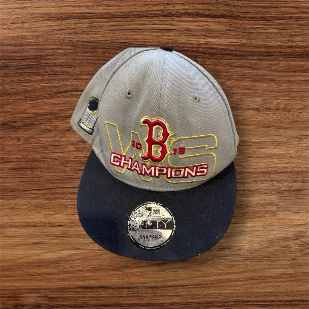 N. Era 9 Fifty Boston Redsox 2018 World Series Championship Snapback Gray Cap!!
